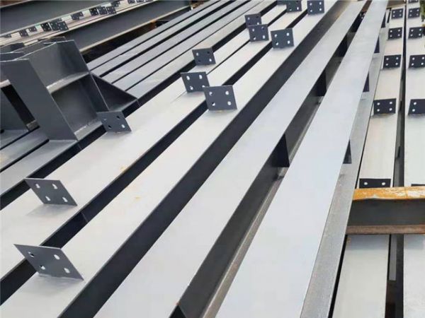 翻新鋼構(gòu)件